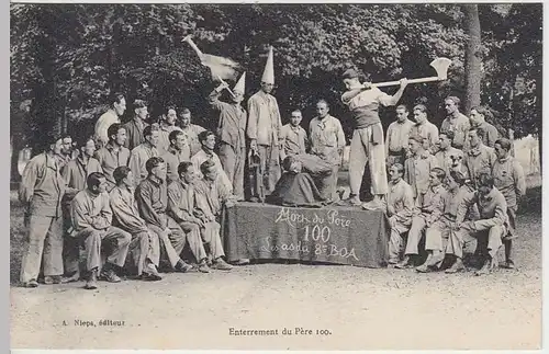 (33902) AK 1.WK, Franz. Armee, inszenierte Enthauptung, 1914-18