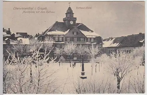 (33120) AK Oberwiesenthal (Erz.), Marktplatz im Winter, Feldpost 1916