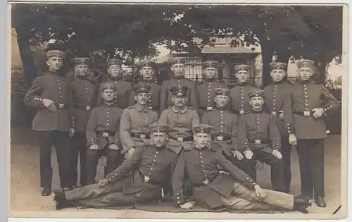 (32230) Foto-AK Gruppenfoto Soldaten, Rekrutendepot Blankenburg 1916