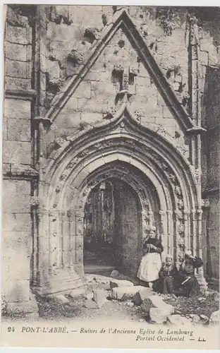 (31591) AK Pont-L'Abbé, Ruine der Kirche Lambourg, Westportal, 1941