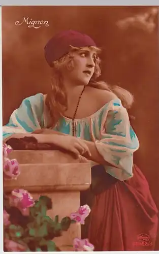 (29571) AK junge Frau >Mignon