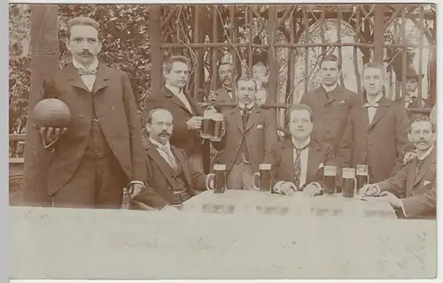 (27439) Foto AK Essen, Kegelklub Lindenhof, Herrenrunde 1901