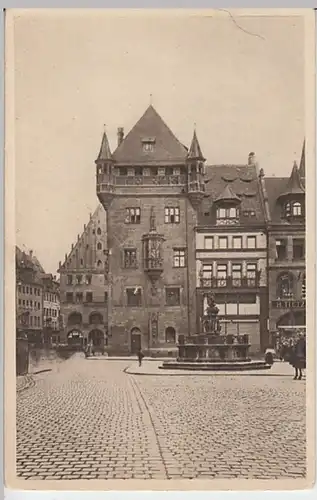 (27275) AK Nürnberg, Nassauerhaus mit Tugendbrunnen 1920er