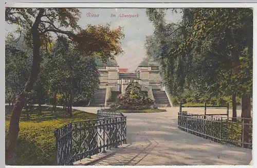 (24904) AK Riesa, Freitreppe im Albertpark 1926