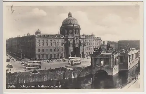 (24416) Foto AK Berlin, Schloss, Nationaldenkmal 1928