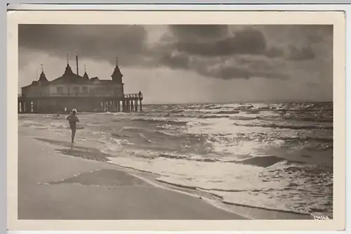 (22957) Foto AK Ahlbeck, Heringsdorf, Seebrücke 1955