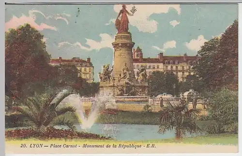 (22552) AK Lyon, Place Carnot, Republik Monument 1931