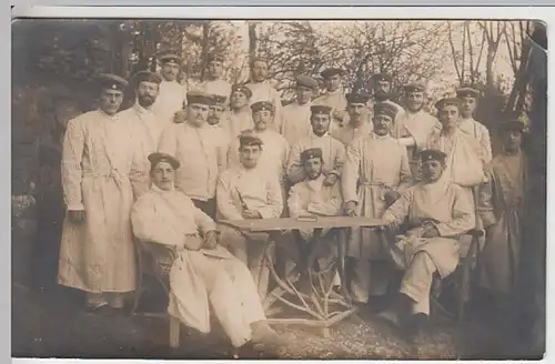 (21973) Foto AK Militaria, Soldaten im Lazarett 1914-18