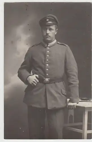 (21944) Foto AK Militaria, Soldatenporträt, Fotograf Balingen 1914-18