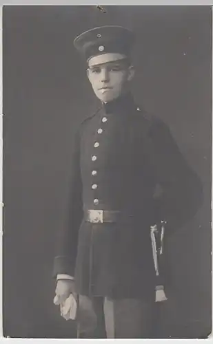 (21808) Foto AK Militaria, Soldat, Porträt, Fotograf Dresden 1917