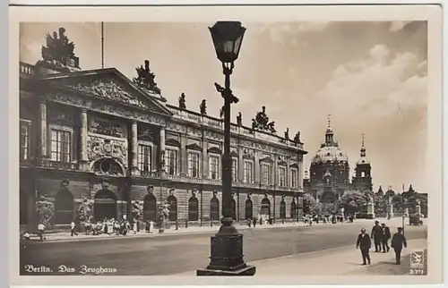 (21702) Foto AK Berlin, Zeughaus, Dom, vor 1945