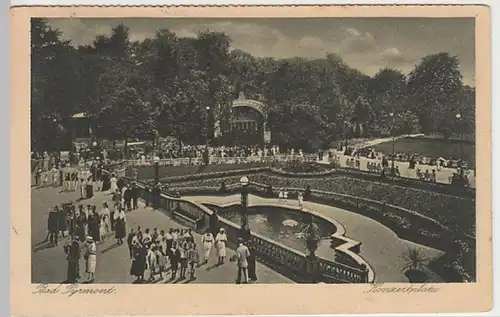 (21691) AK Bad Pyrmont, Konzertplatz 1925