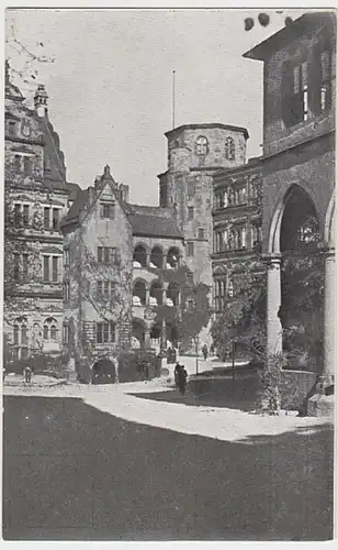 (20567) AK Heidelberg, Schlosshof 1925