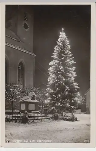 (20387) Foto AK Oberstdorf? Christbaum auf dem Marktplatz, vor 1945
