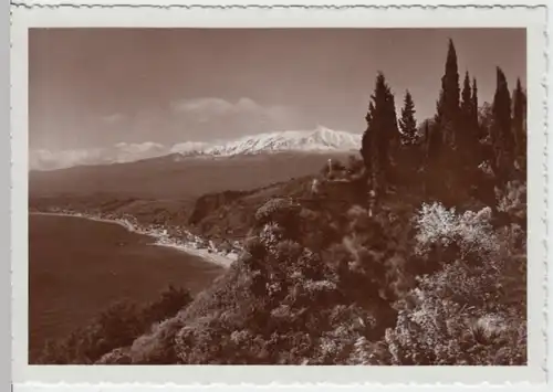 (18275) Foto AK Taormina (Sizilien) Ätna von Villa 1938