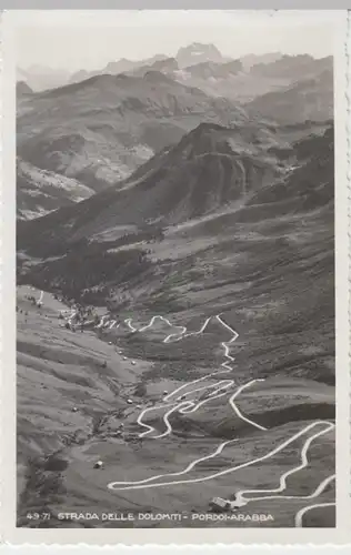 (18080) Foto AK Dolomiten, Strada durch die Dolomiten, Pordoi-Arabba 1937