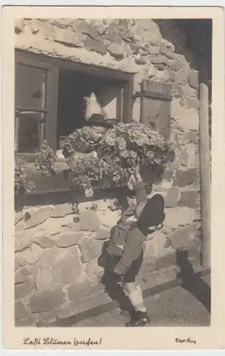 (17871) Foto AK Kinder "Lasst Blumen sprechen!", vor 1945