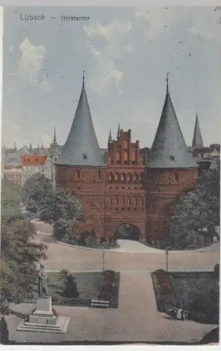 (16302) AK Lübeck, Holstentor 1918