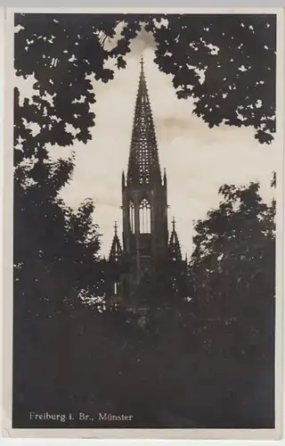 (15586) Foto AK Freiburg im Breisgau, Münster 1930