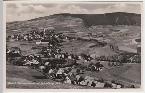 (15503) Foto AK Oberwiesenthal, Panorama mit Fichtelberg 1942