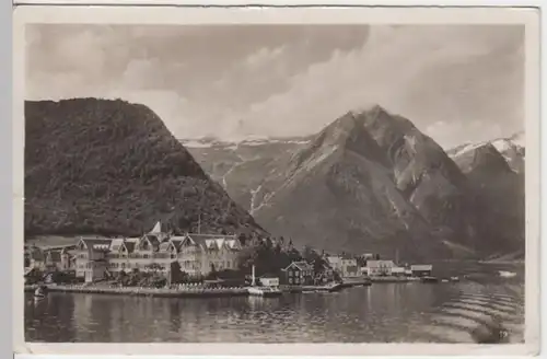 (12108) Foto AK Balholm, Kviknes Hotel 1935