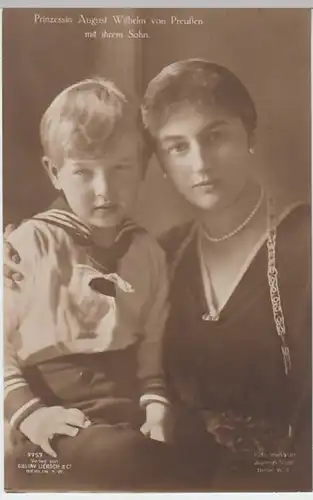 (11257) AK Prinzessin August Wilhelm v. Preußen mit Sohn 1917