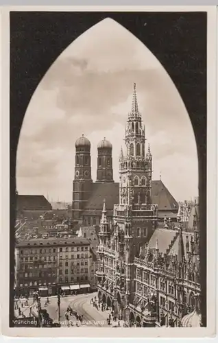 (10563) AK München, Blick auf Rathaus und Frauenkirche 1937