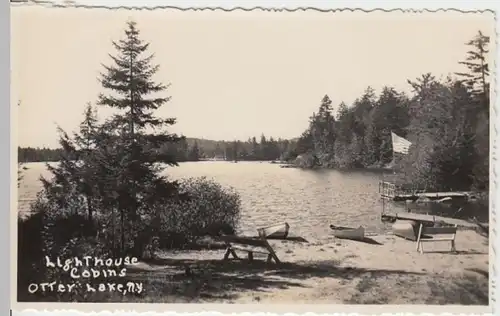 (6816) Foto AK Otter Lake N.Y., Lighthouse cabins vor 1945