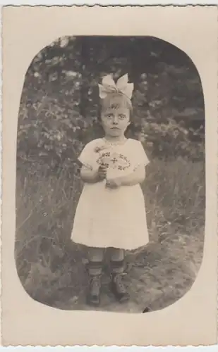 (5241) AK Mädchen im hellen Kleid mit Schleife im Haar