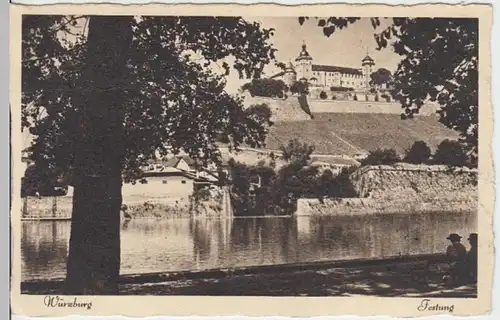 (4939) AK Würzburg, Blick zur Festung 1943