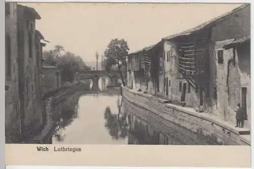 (3759) AK Wich, Vic-sur-Seille, Lothringen, Häuser an der Seille 1915