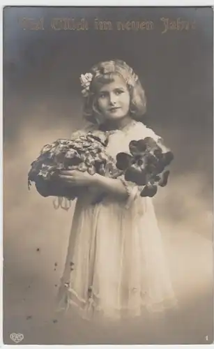 (3640) Foto AK Neujahr, Mädchen, Klee 1911