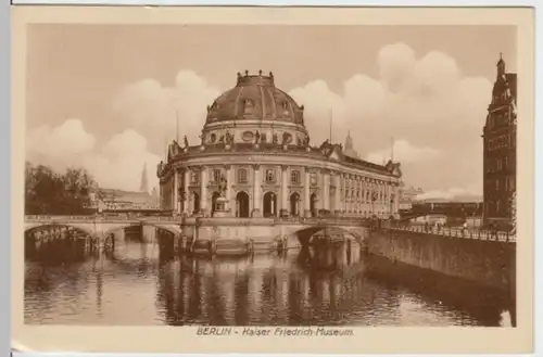 (2720) AK Berlin, Kaiser Friedrich Museum, vor 1945