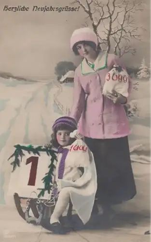 (1929) Foto AK Neujahr, Frau, Kind, Schlitten, Hufeisen, Geldsack 1918