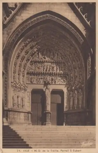 (457) AK Lille, Frankreich, Notre-Dame de la Treille, Portal 1946
