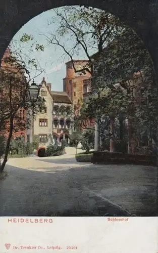 (294) AK Heidelberg, Schlosshof 1904