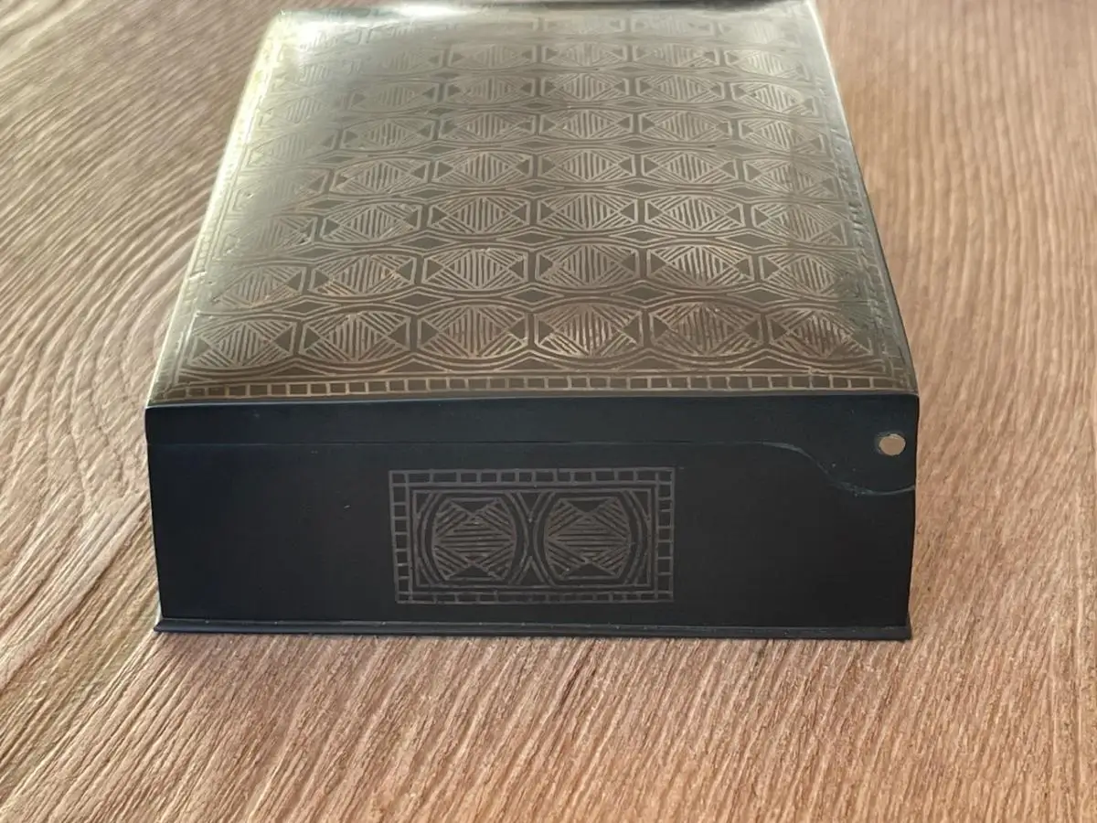 Antike indische Schmuckschatulle Bidriware mit Intarsien aus Silberdraht 1920er 2