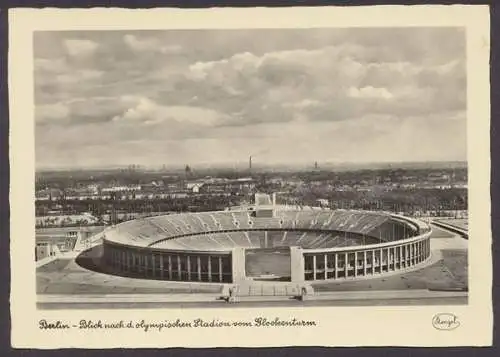 Berlin, Blick nach dem opympischen Stadion vom Glockenturm - 410146