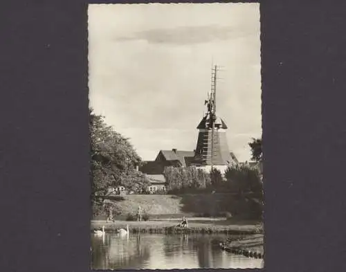 Norderney, Nordseebad, Napoleonschanze mit Windmühle - 403969