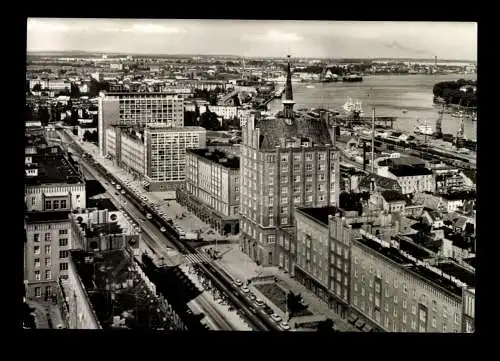 Rostock, Blick auf Lange Straße und Stadthafen - 414573