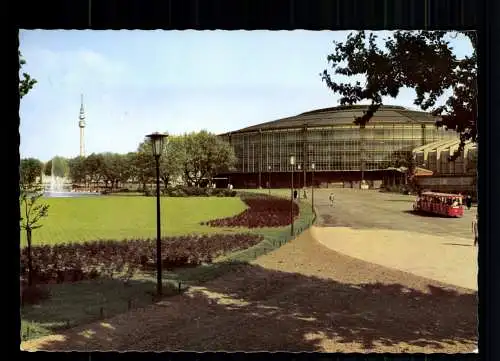 Dortmund, Westfalenhalle mit Blick zum Florianturm - 415695