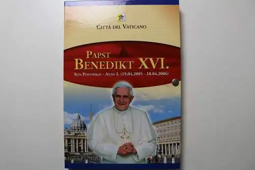 Papst Benedikt XVI "Sein Pontifikat -Anno I (19.04.2005 - 18.04.2006)" - 880091