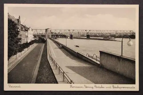 Neuwied, Hermann-Göring-Brücke und Deichpromenade - 421876