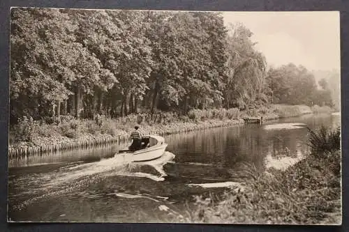 Waren/Müritz, Motorsportboot im Elde-Kanal - 422163