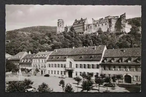 Heidelberg, Karlsplatz, Blick zur Ruine - 423912