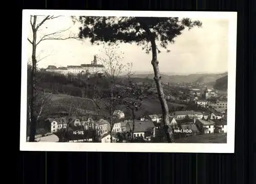 Nachod / Tschechien, Ortsansicht mit Blick zum Schloss - 415428