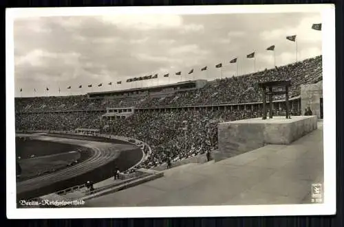 Berlin, Reichssportfeld, Stadion-Innenansicht - 416208