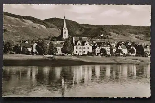 Bruttig, an der Mosel, Blick zum Ort, Kirche - 421917