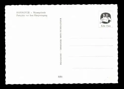 Hannover, Messegelände, Parkplatz vor dem Haupteingang - 415064