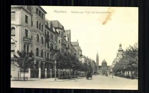 München, Habsburger Platz mit Ursulakirche - 416303